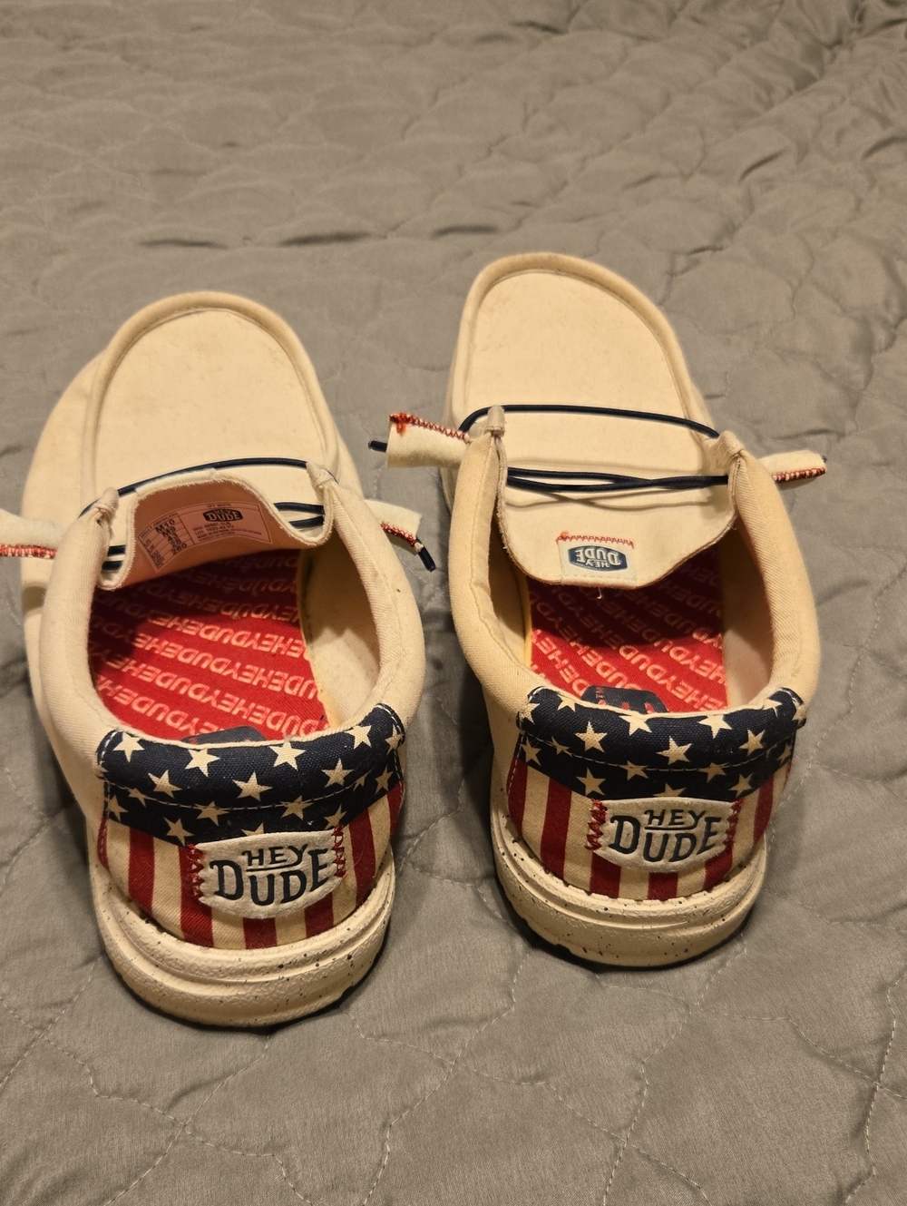 Hey Dude Wally Amercana Off White Canvas Slip-On Shoes with Navy Laces - Picture 5 of 5